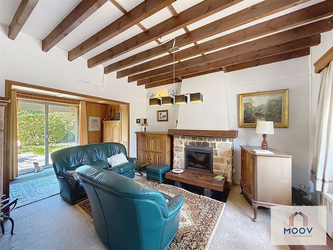 Maison aux beaux volumes, idéalement située dans un quartier calme.