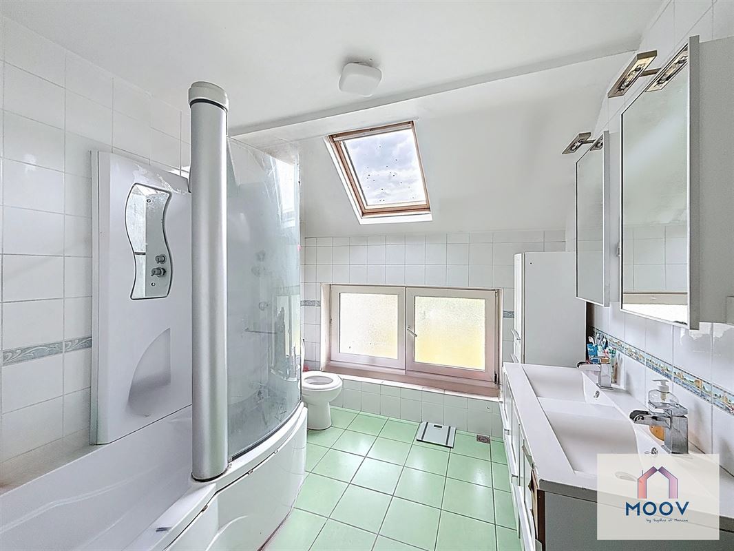 Superbe villa 4 chambres, garage double et grand jardin exposé sud-ouest !