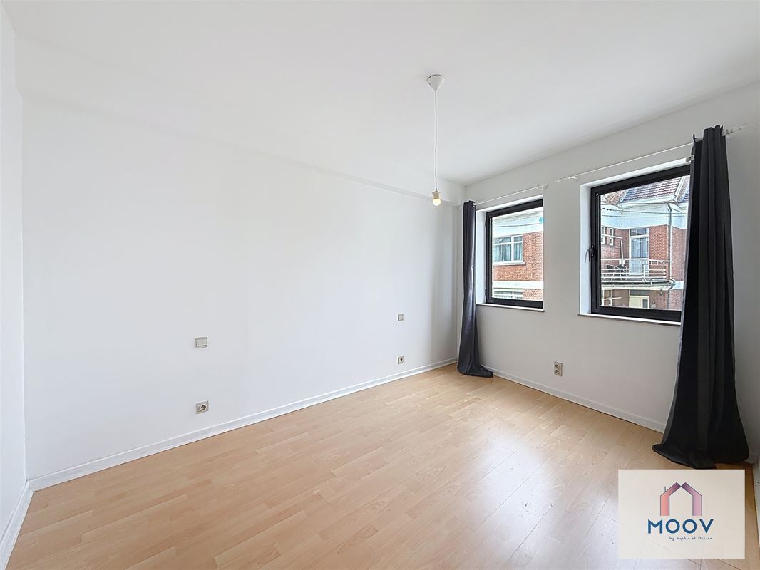 Spacieux appartement de 2 chambres avec terrasse !!