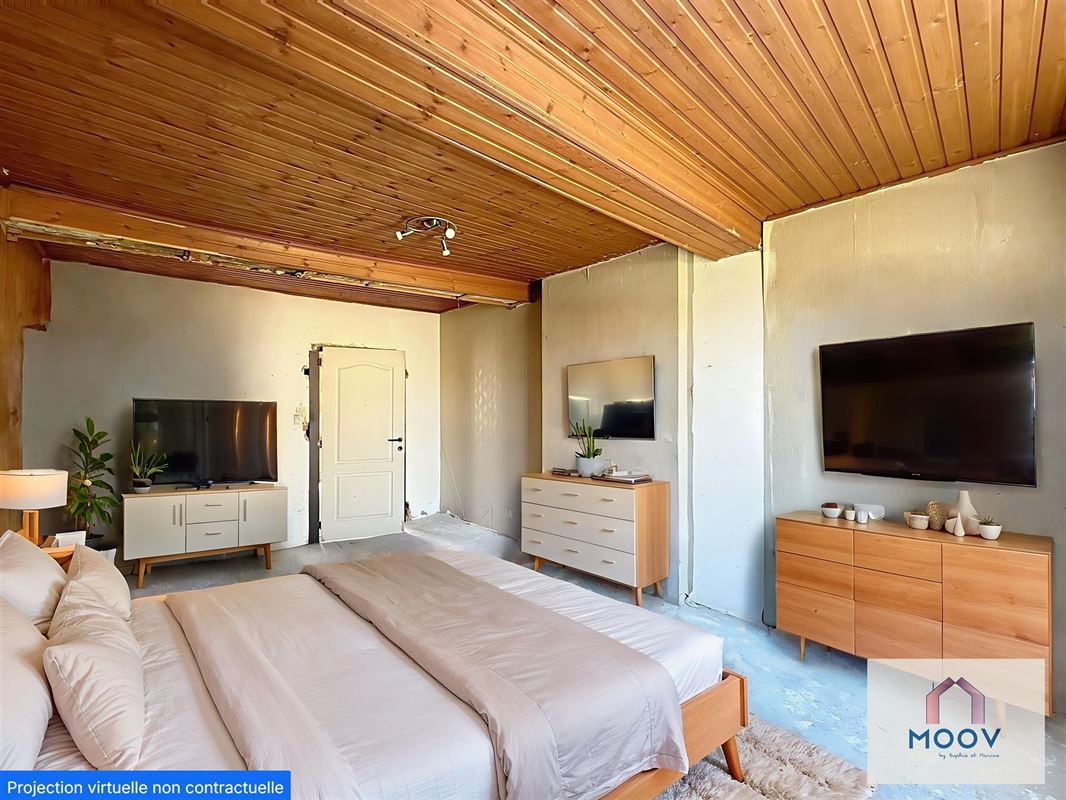 Maison 3 façades 3 chambres avec jardin et parking! A rénover !