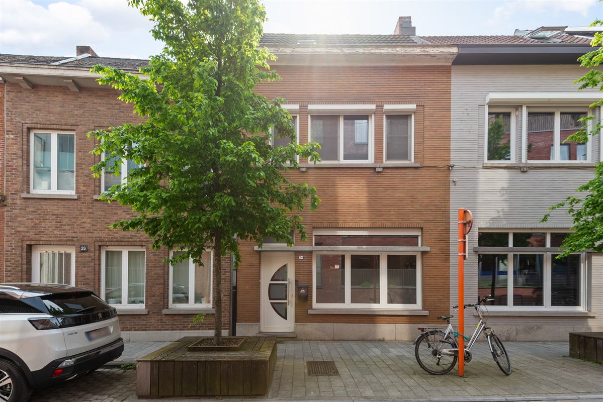 Gezellige lichtrijke stadswoning met mooie zuid-west gerichte tuin