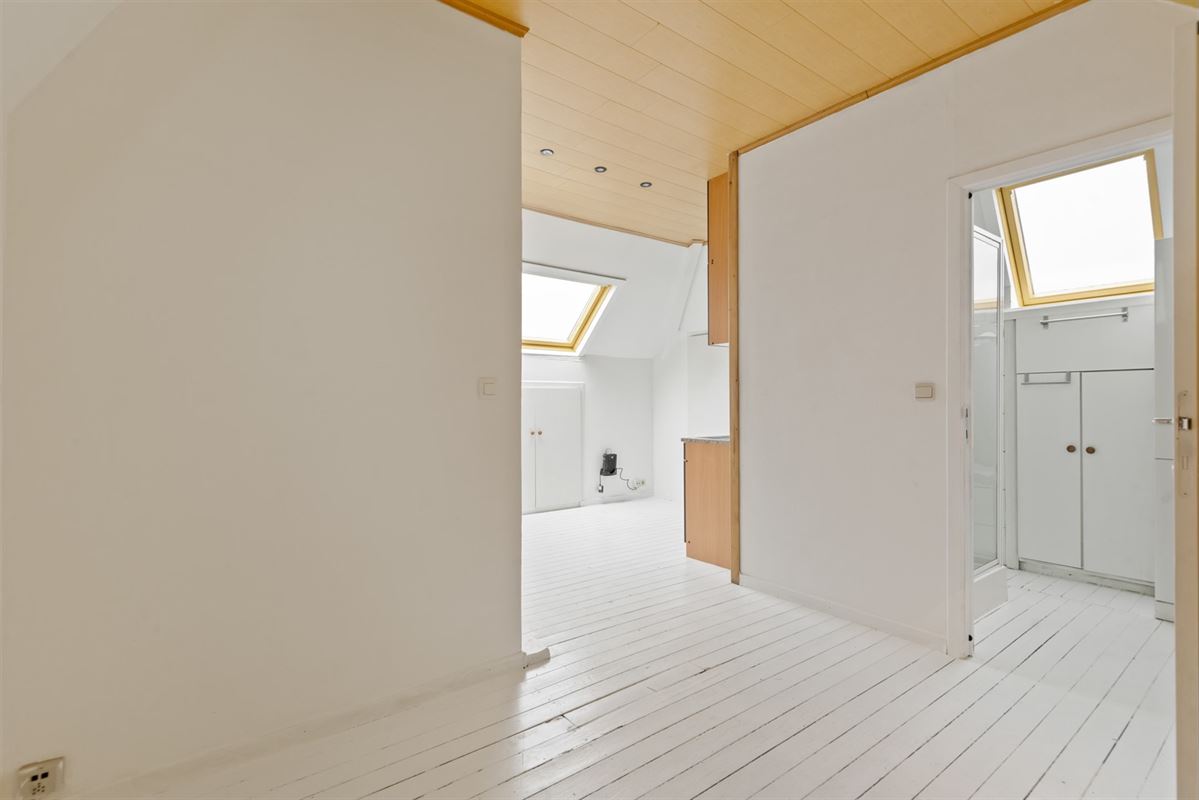 Leuke studio op de 2de verdieping in Bevel