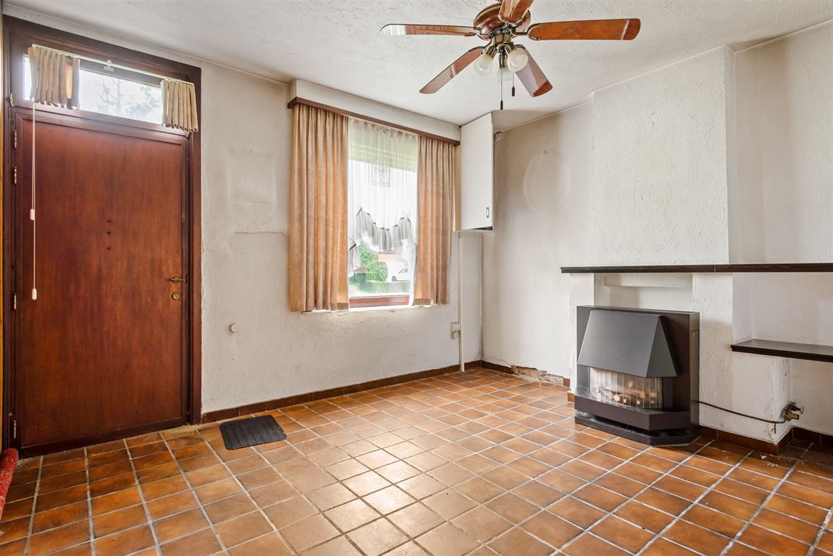 Te renoveren charmewoning op een perceel van 2959 m2