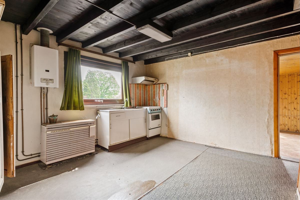 Te renoveren charmewoning op een perceel van 2959 m2