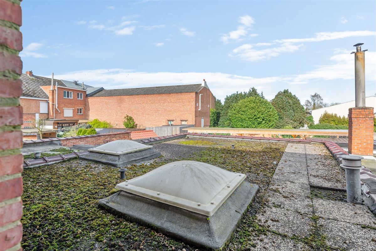 Te renoveren woning met 5 slaapkamers in het centrum