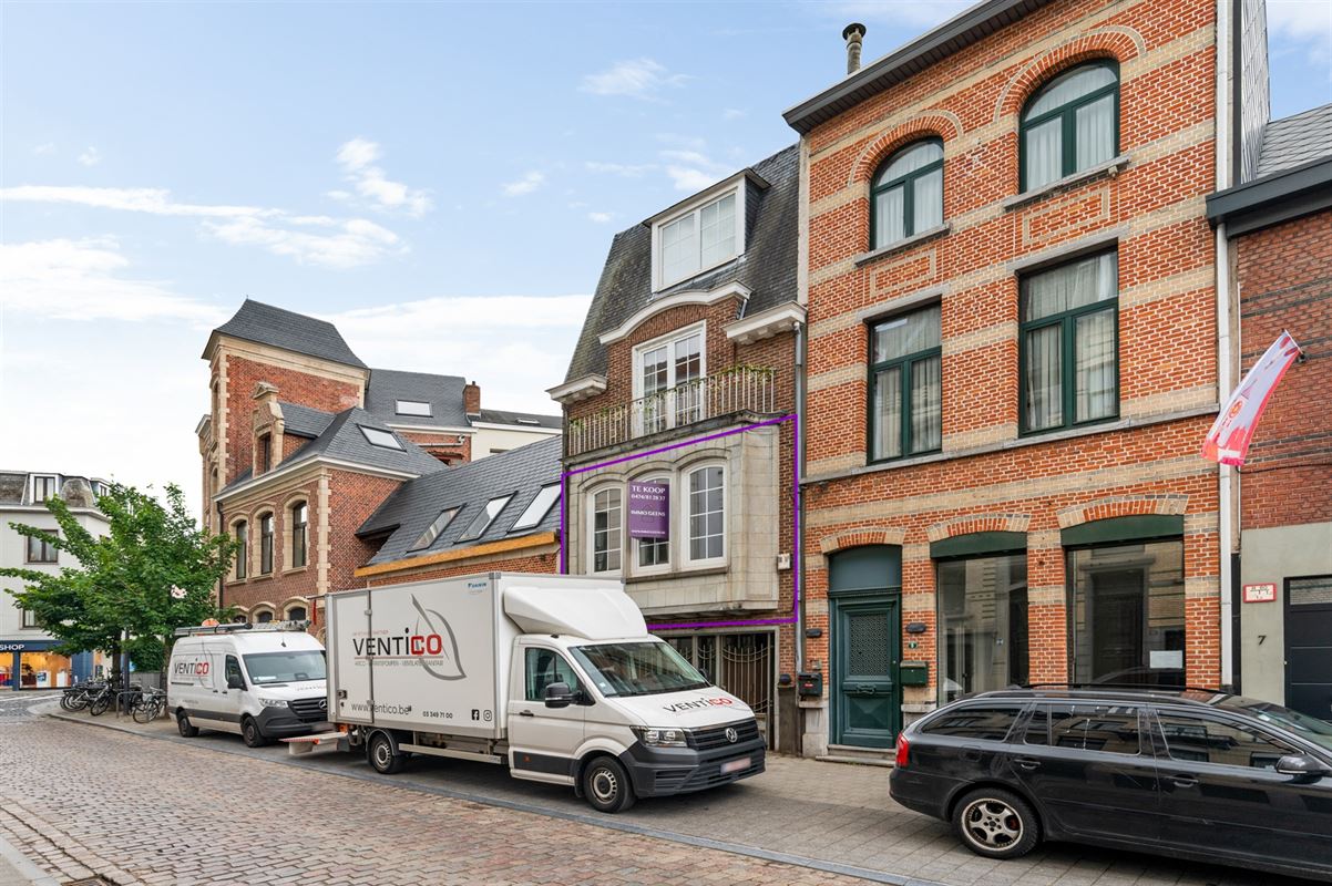 Gezellig appartement met 1 slaapkamer en terras in hartje lier