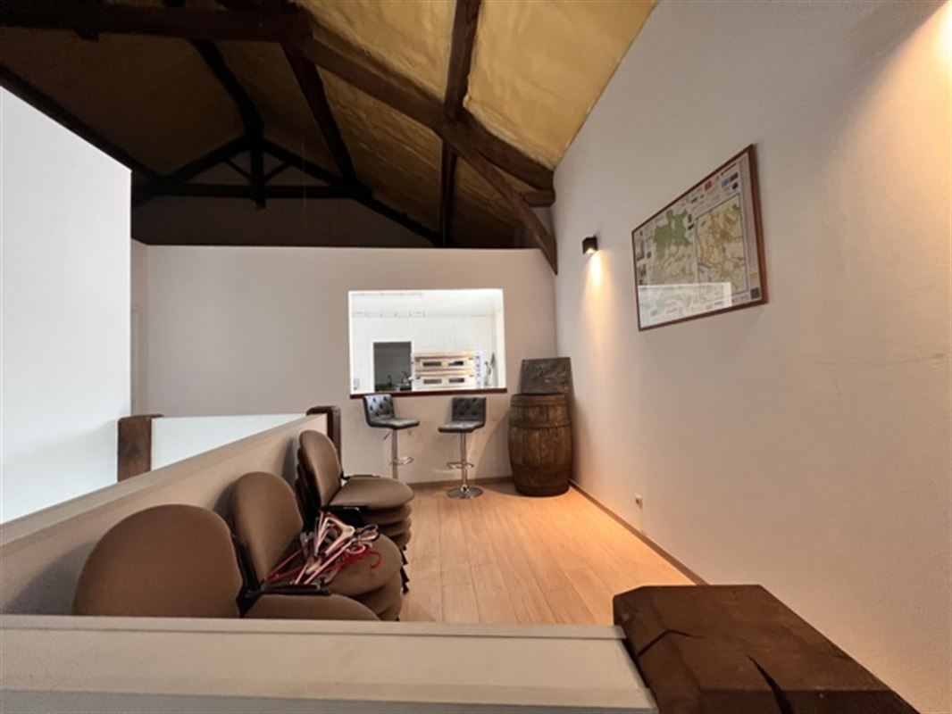 Espace commercial à Dampicourt