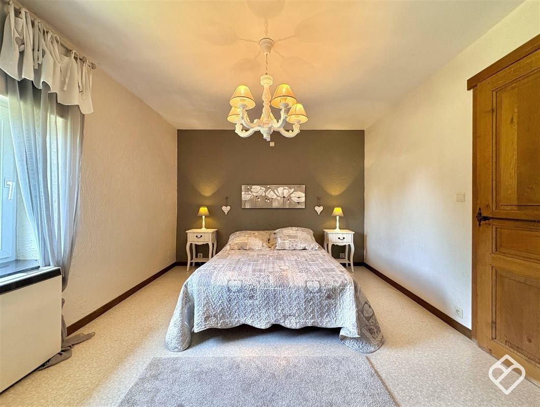 Ancienne ferme pleine de charme comprenant 2 logements