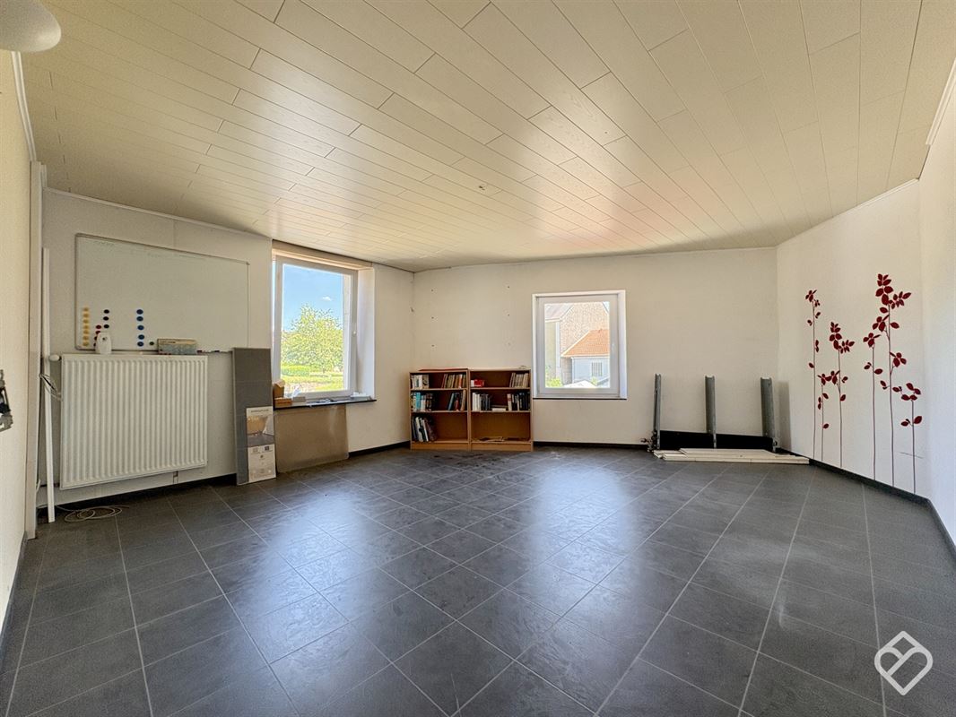 Immeuble à usage multiple