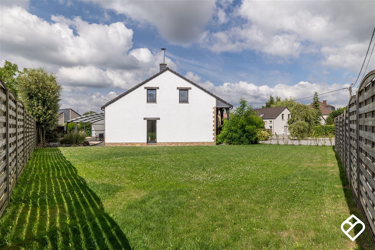 Grande maison 4 façades Aubange