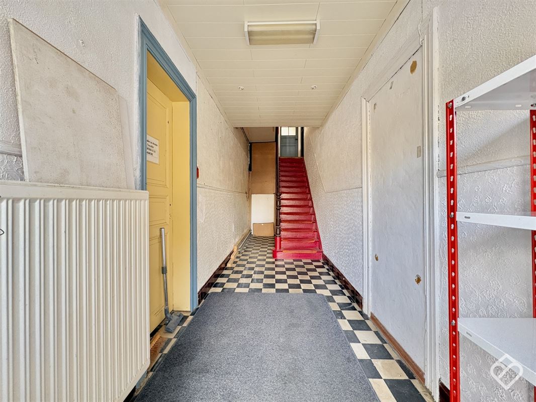 Immeuble à usage multiple