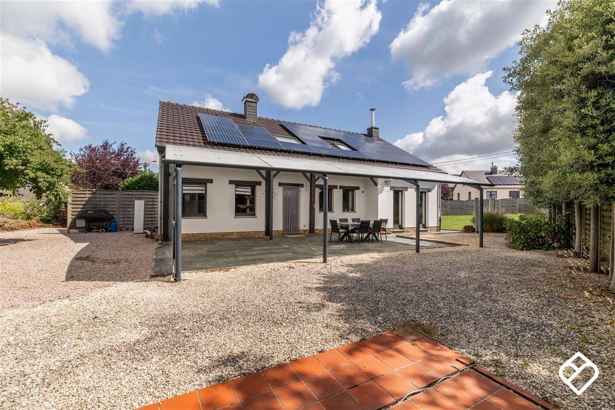 Grande maison 4 façades Aubange