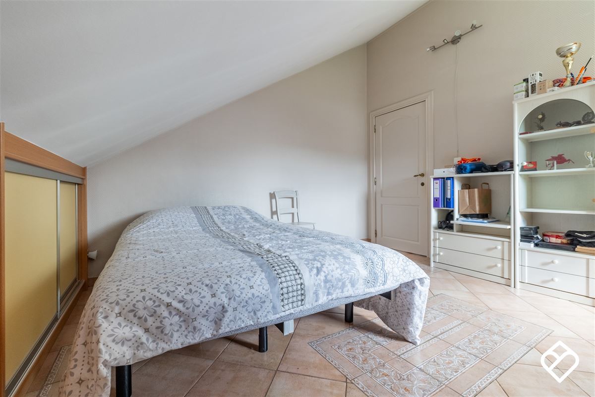 Grande maison 4 façades Aubange