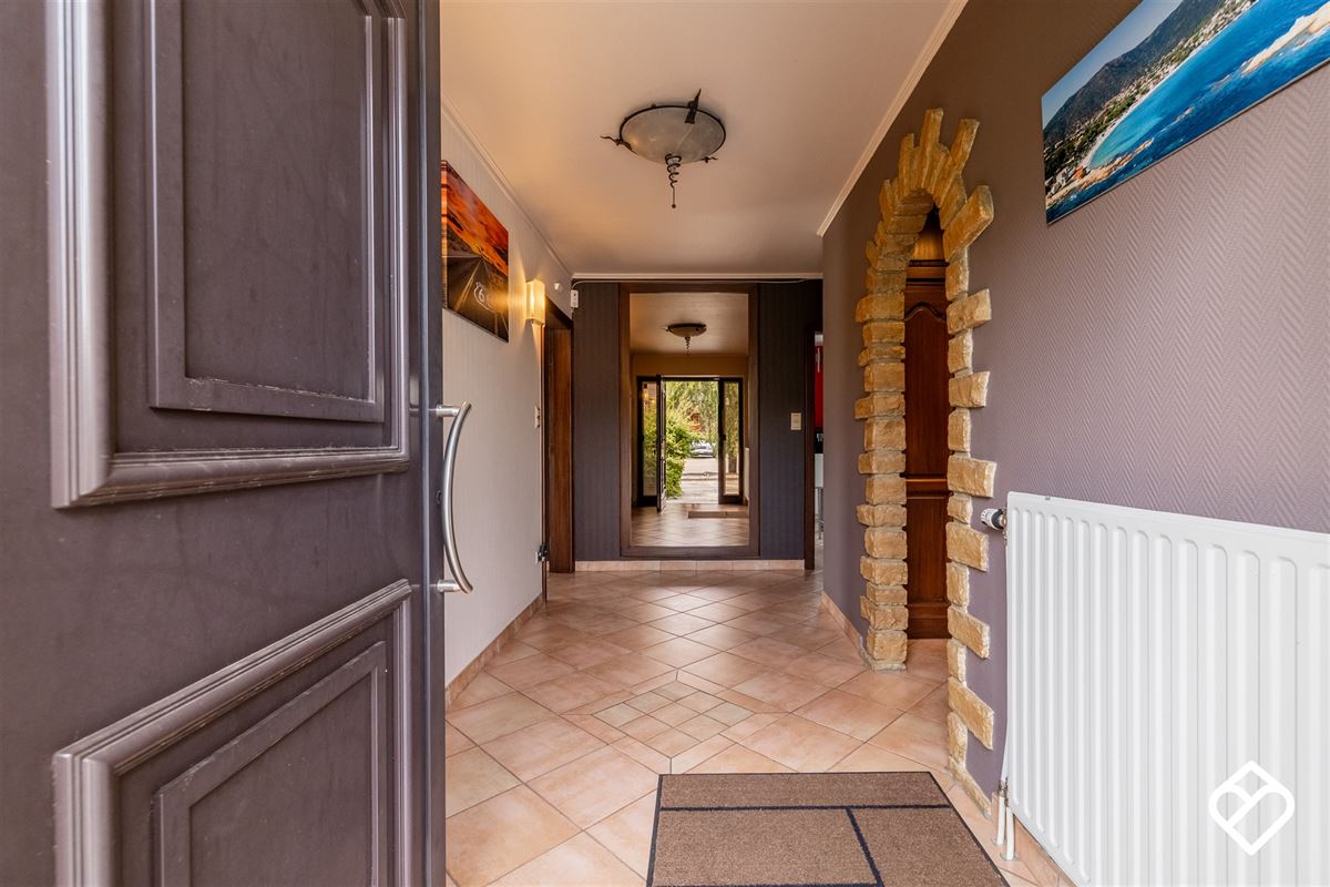 Grande maison 4 façades Aubange