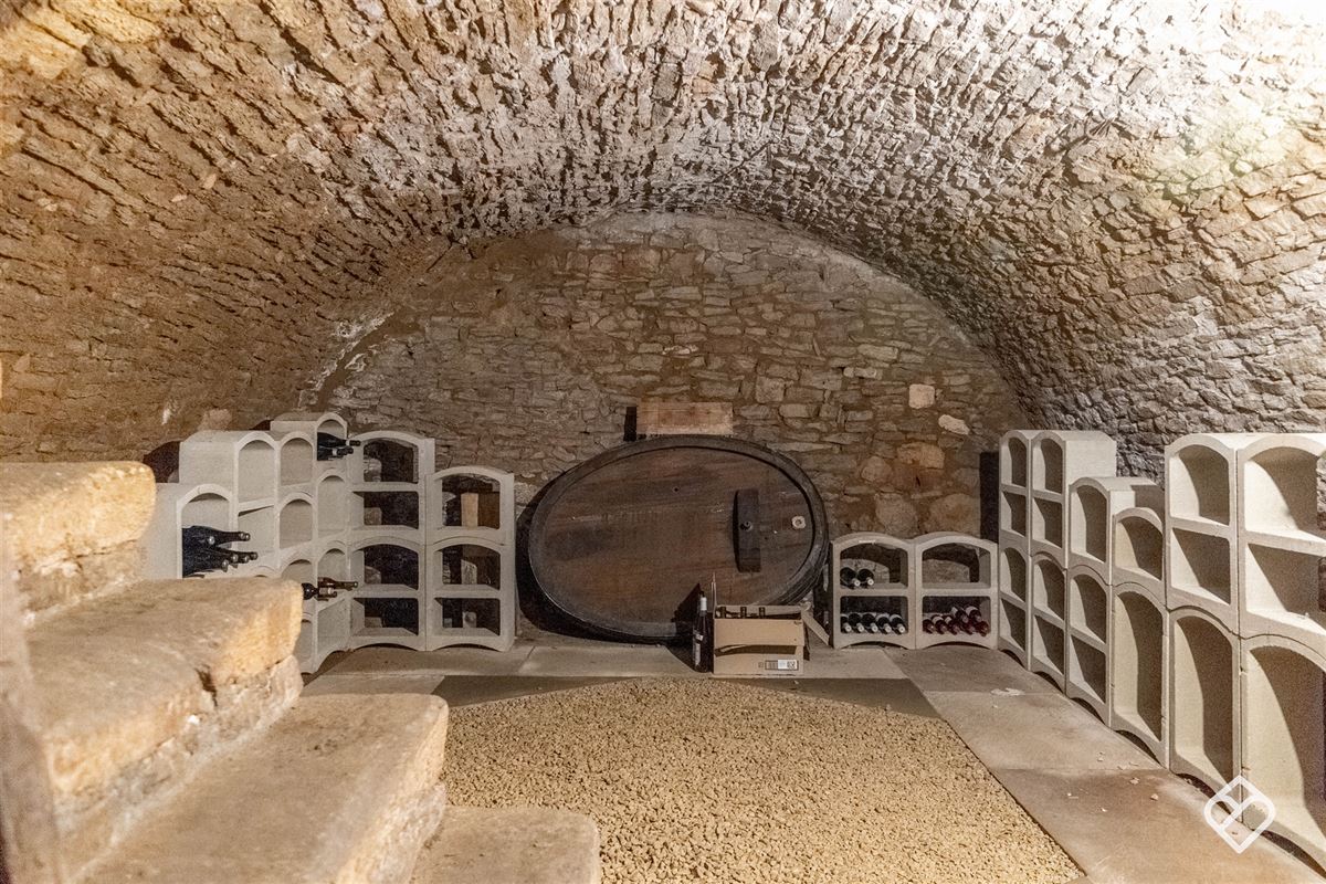 Magnifique maison de commerce à Virton