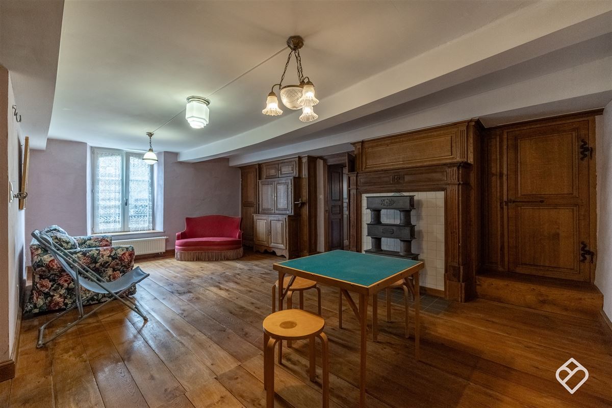 Magnifique maison de commerce à Virton