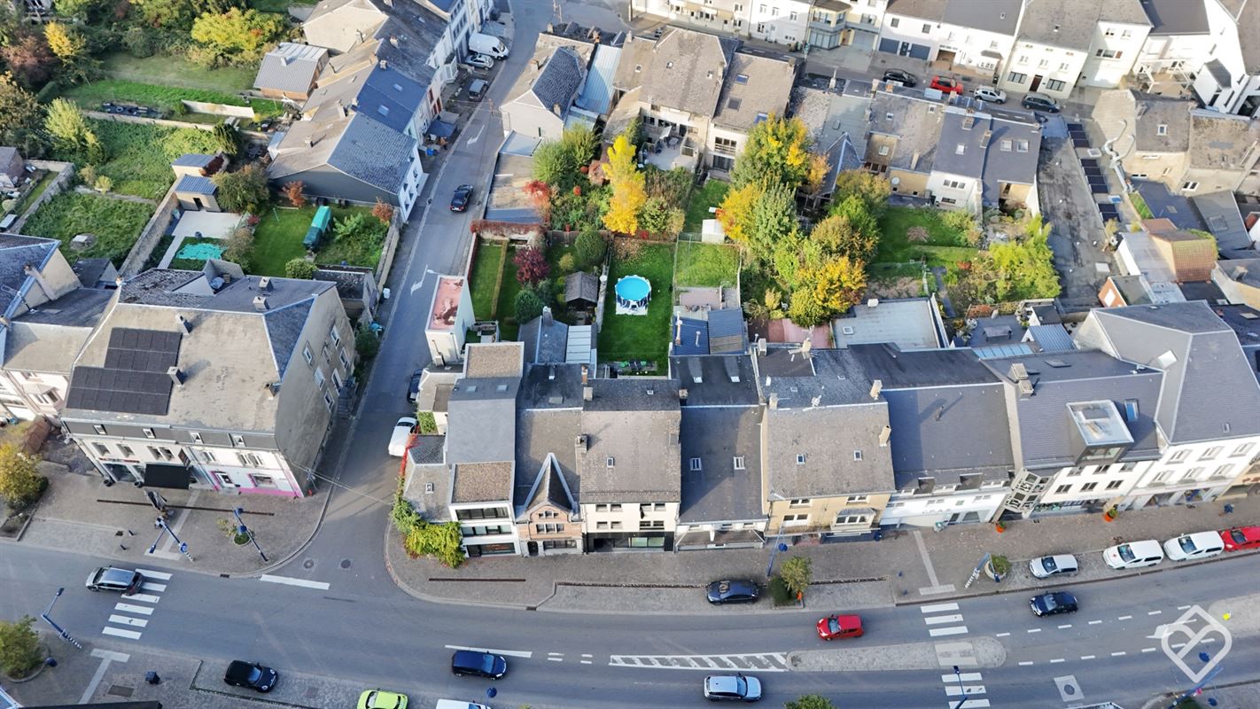 Immeuble mixte avez rez commercial et un appartement