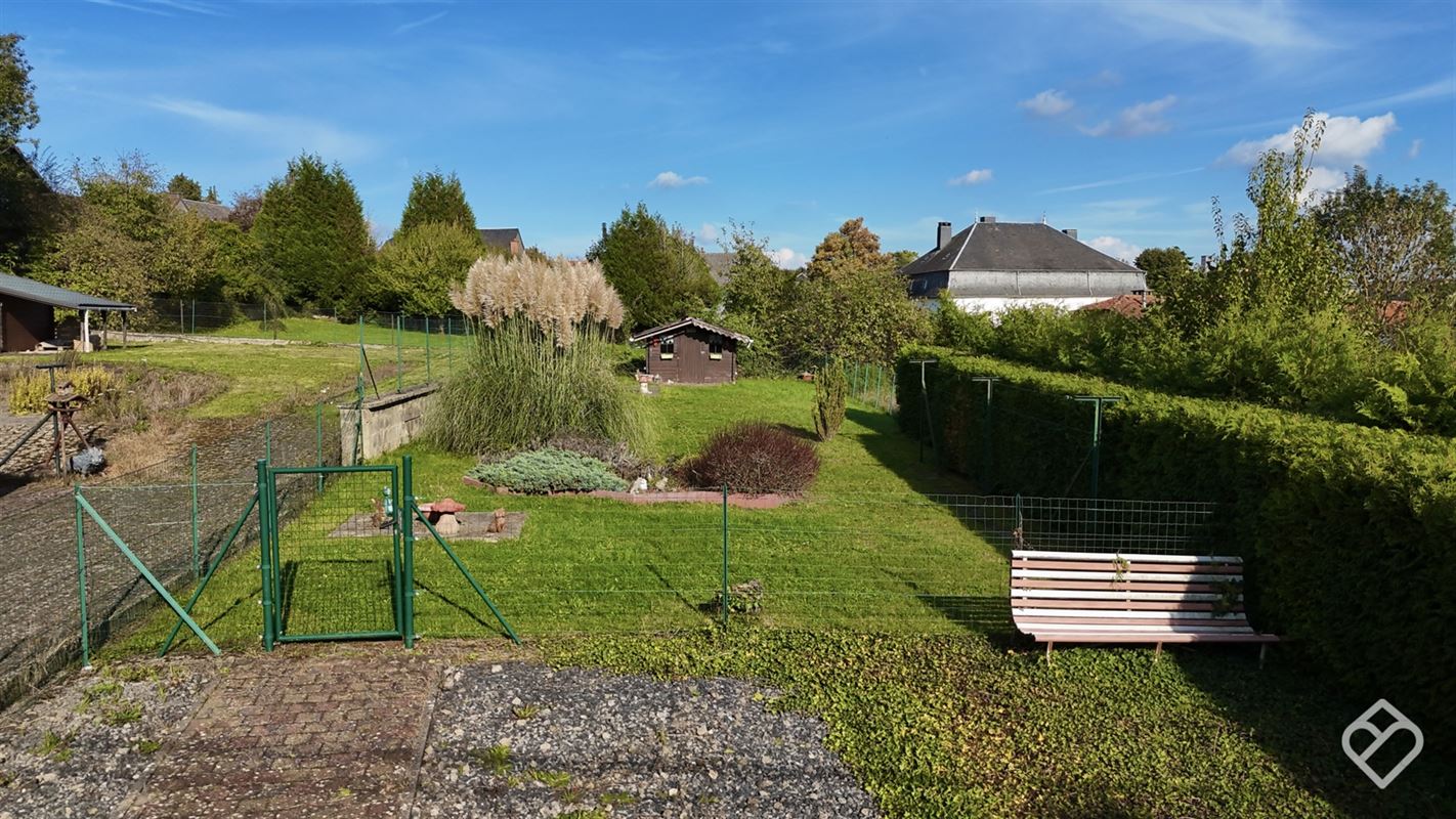 Terrain en zone à caractère rural à Saint-Mard