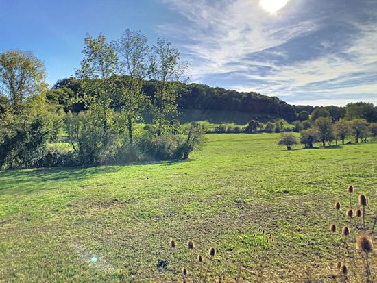 TERRAIN A BATIR DE 839M²