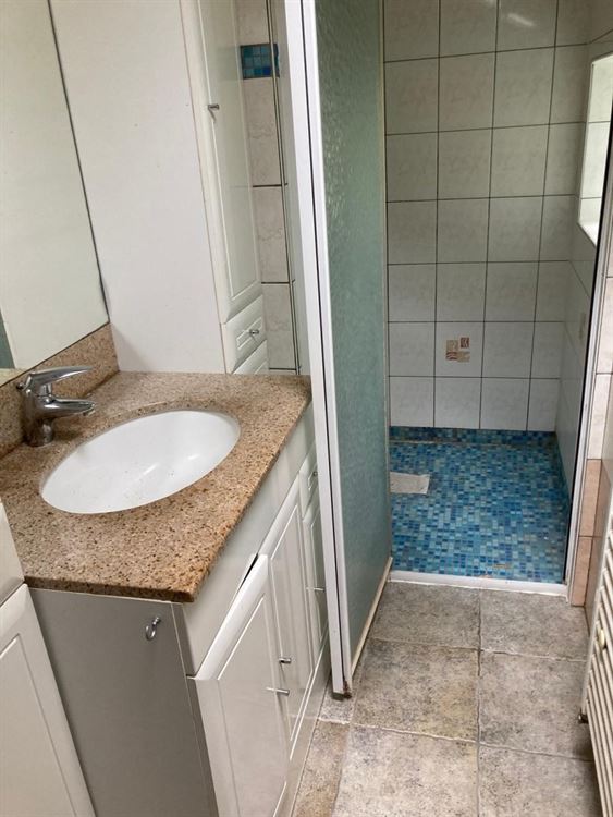 MAISON DE PLAIN-PIED 2 CHAMBRES - GARAGE - JARDIN