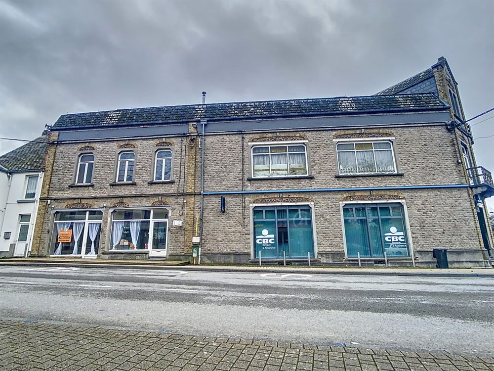 IMMEUBLE DE RAPPORT IDEALEMENT SITUE AU COEUR DE F