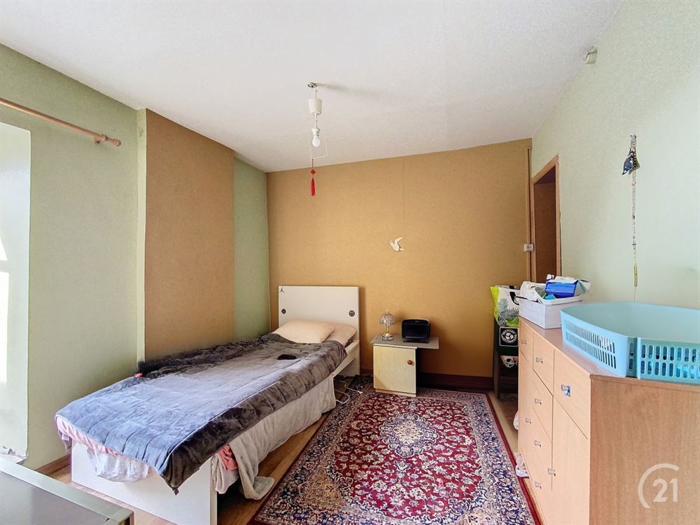 IMMEUBLE 5 CHAMBRES AU COEUR DU VILLAGE