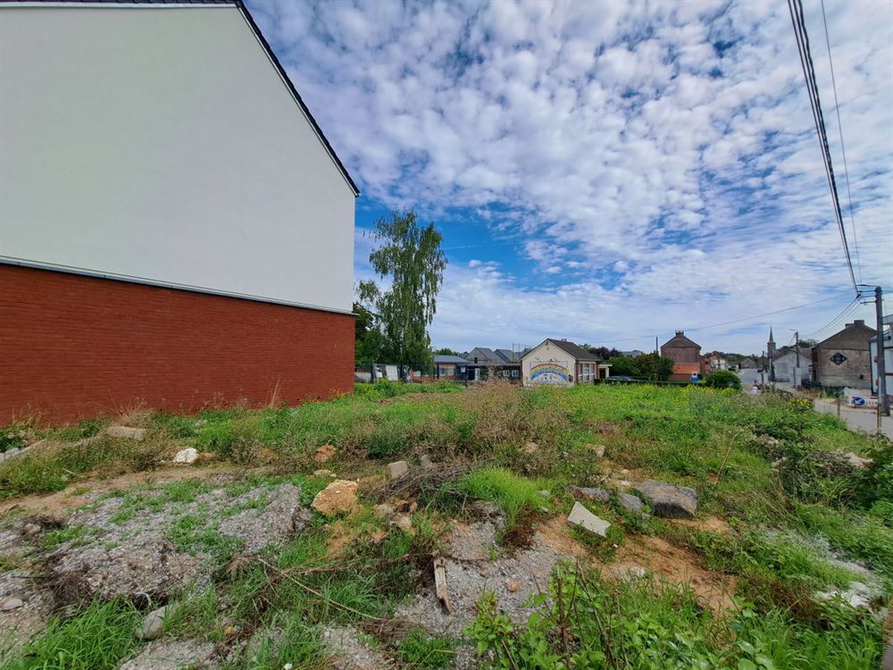 PERMIS ACCEPTE POUR UN REZ - DE - CHAUSSEE COMMERC