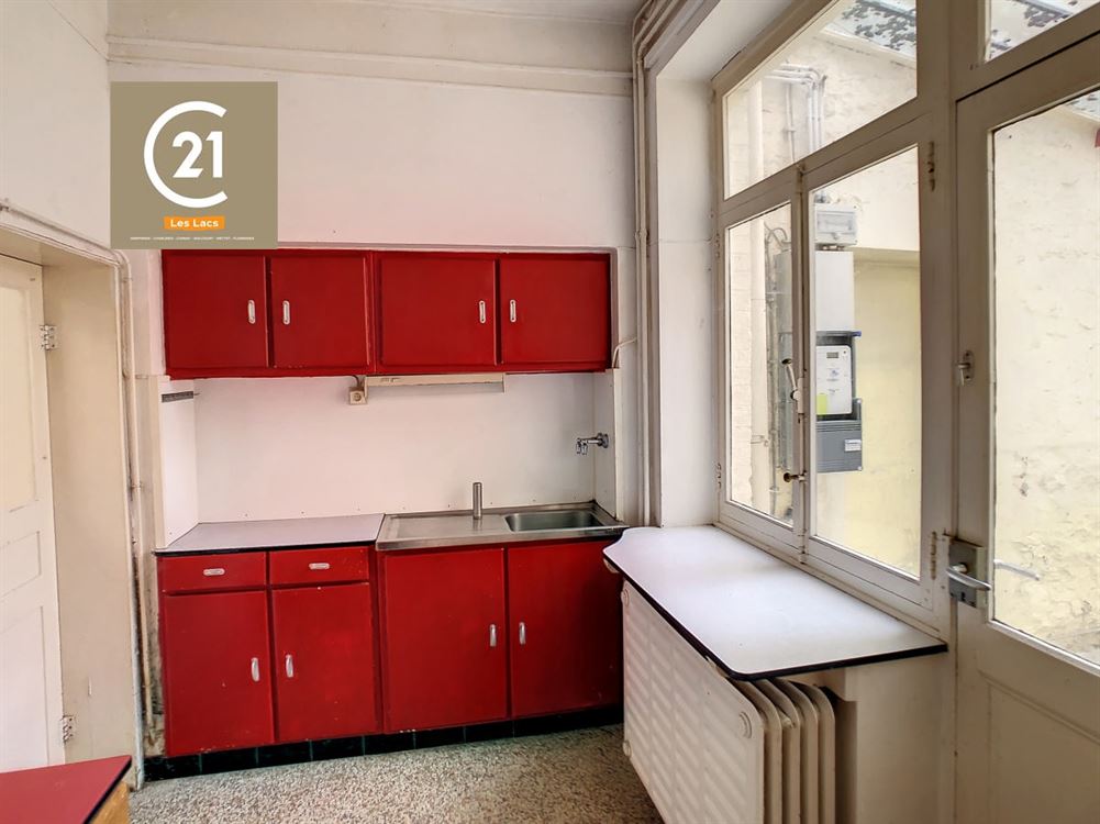 MAISON DE VILLE 4 CHAMBRES AVEC JARDIN