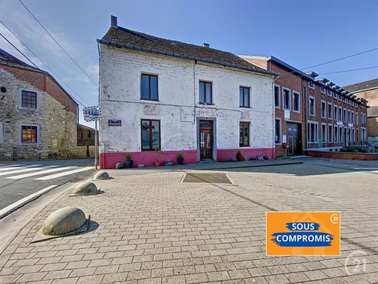 IMMEUBLE 5 CHAMBRES AU COEUR DU VILLAGE