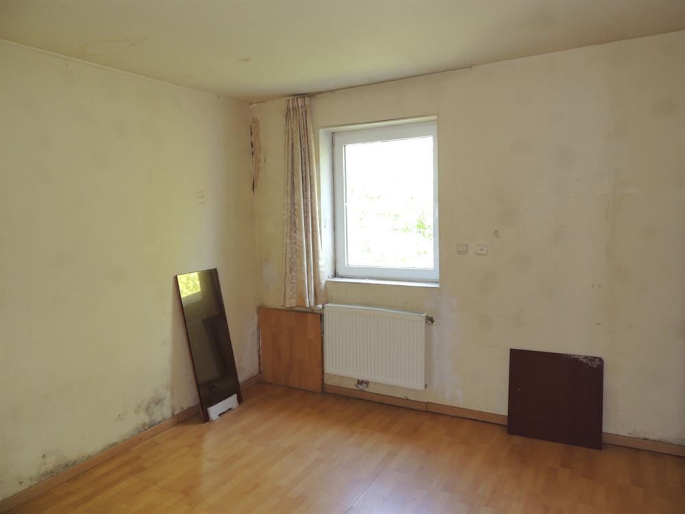 MAISON DE COMMERCE EN PLEIN CENTRE-VILLE