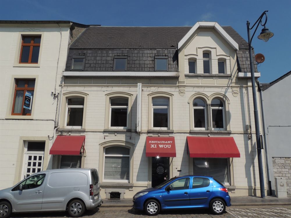 MAISON DE COMMERCE EN PLEIN CENTRE-VILLE