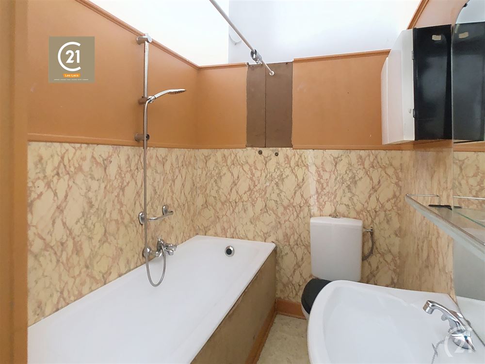 MAISON DE VILLE 4 CHAMBRES AVEC JARDIN