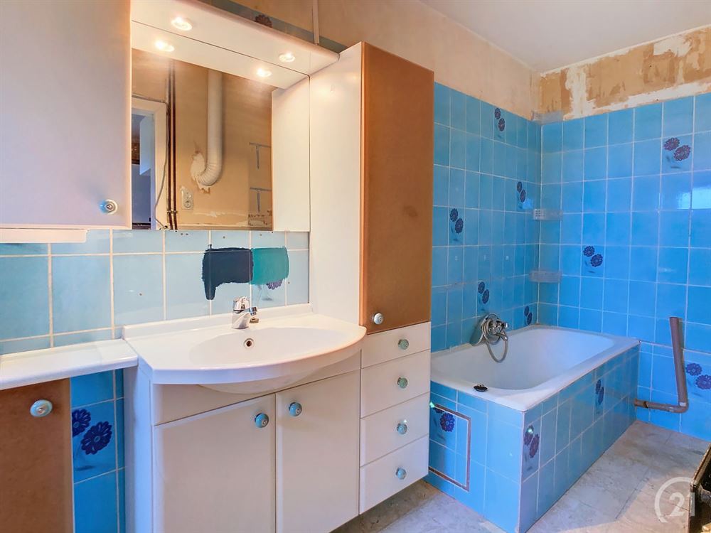 SUPERBE FERMETTE COUP DE COEUR 5 CHAMBRES - DEPEND
