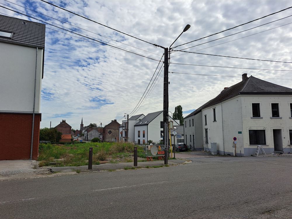 PERMIS ACCEPTE POUR UN REZ - DE - CHAUSSEE COMMERC