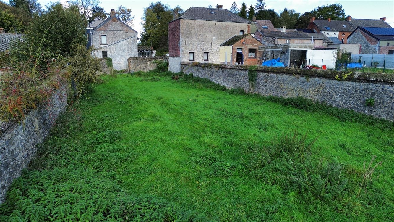 Terrain à bâtir - 7 ares et 50 Ca