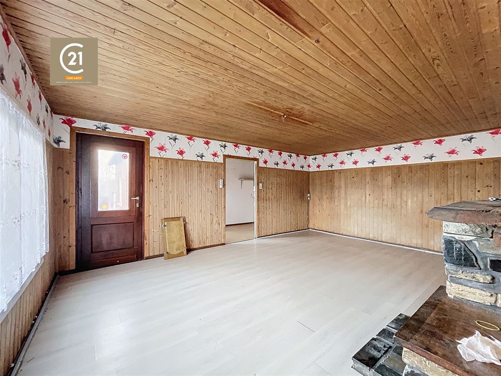 MAISON A RENOVER 2 CHAMBRES - 2 GARAGES