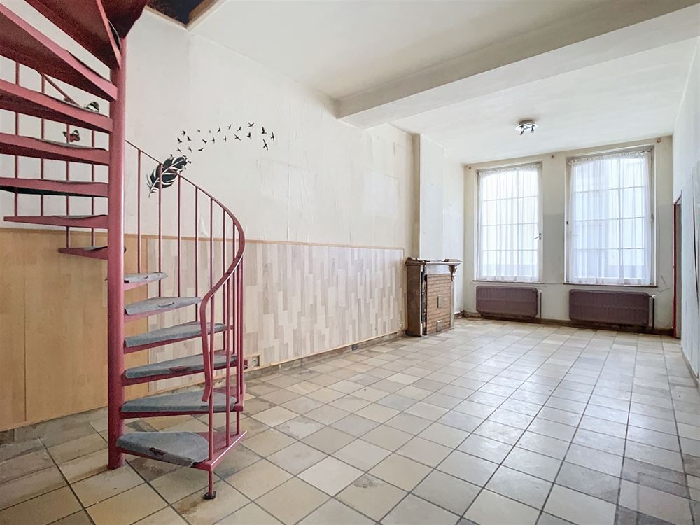 SUPERBE MAISON DE MAÎTRE COMPOSÉE DE DEUX HABITATIONS