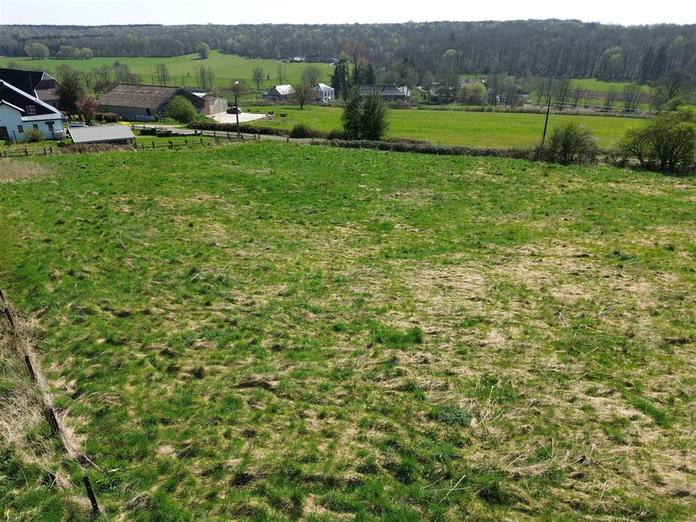 SUPERBE TERRAIN A BÂTIR DE 10 ARES - VUE PANORAMIQUE - SUD