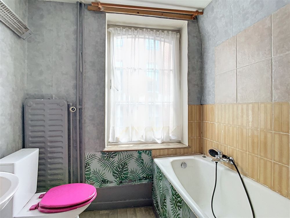 SUPERBE MAISON DE MAÎTRE COMPOSÉE DE DEUX HABITATIONS