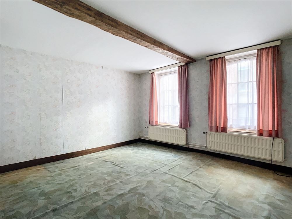 SUPERBE MAISON DE MAÎTRE COMPOSÉE DE DEUX HABITATIONS
