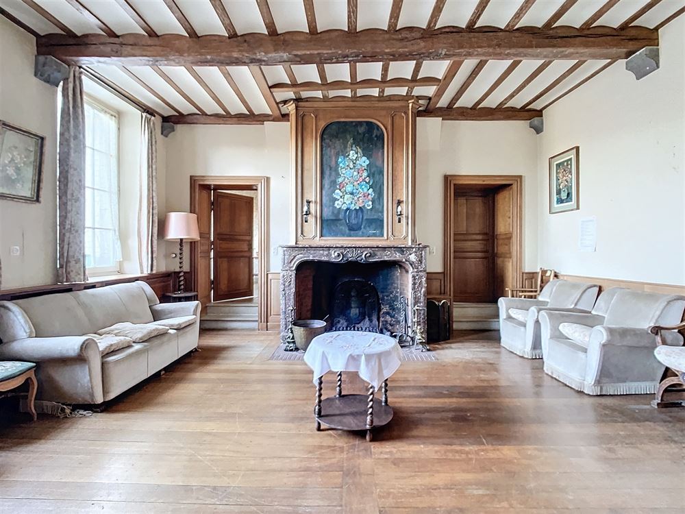 SUPERBE MAISON DE MAÎTRE COMPOSÉE DE DEUX HABITATIONS