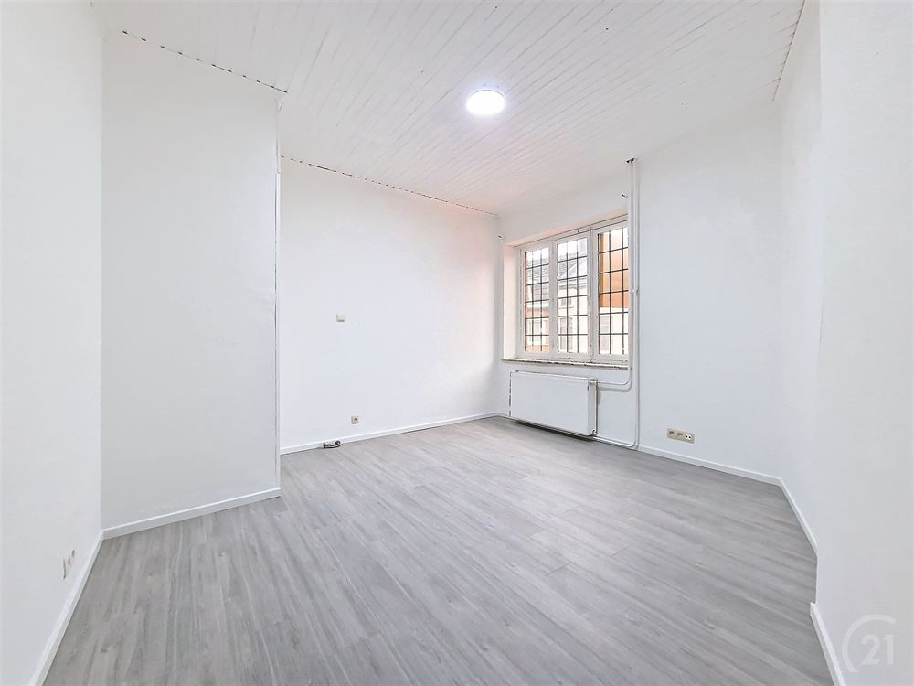  MAISON RENOVEE - GARAGE - JARDIN - GRENIER AMENAGEABLE - ELECTRICITE CONFORME