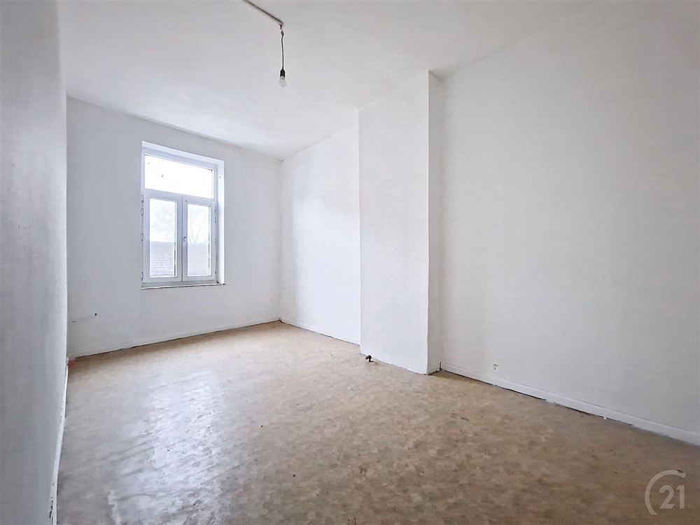 Ensemble de 3 maisons avec terrasse - garage