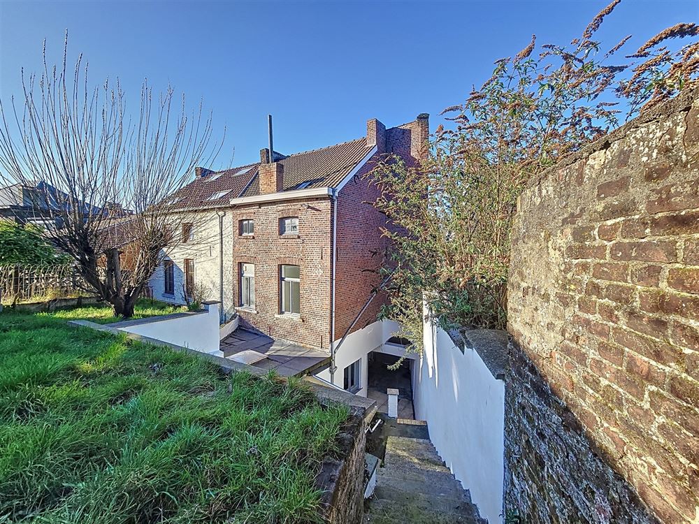  MAISON RENOVEE - GARAGE - JARDIN - GRENIER AMENAGEABLE - ELECTRICITE CONFORME
