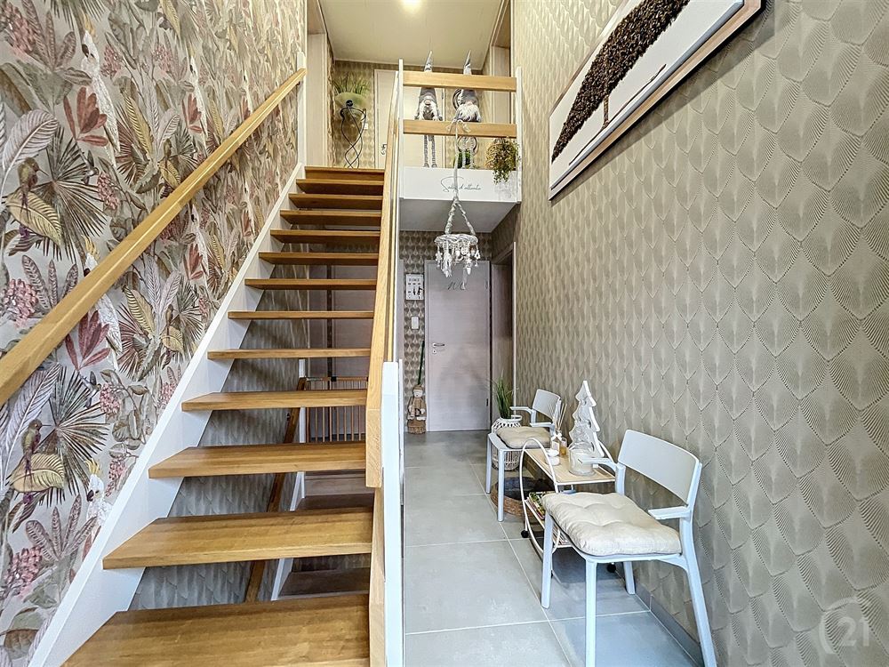 BEAU BUREAU - SALLE D ATTENTE