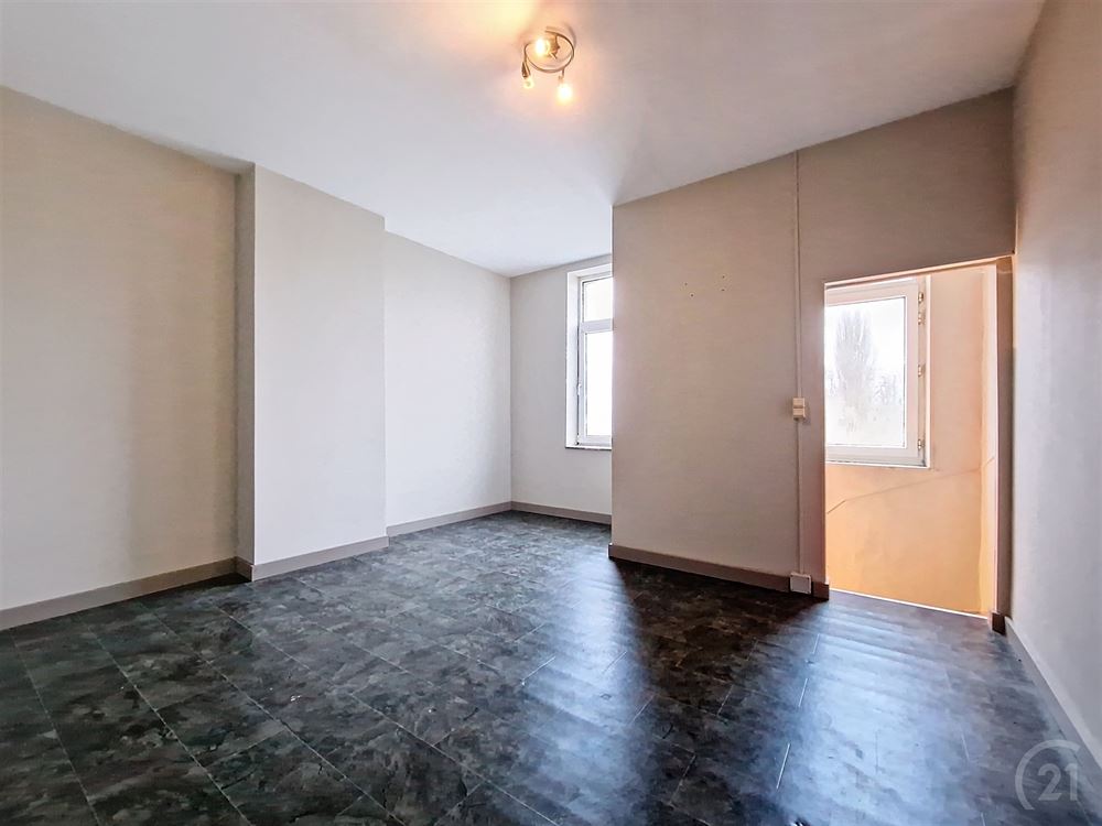 Ensemble de 3 maisons avec terrasse - garage