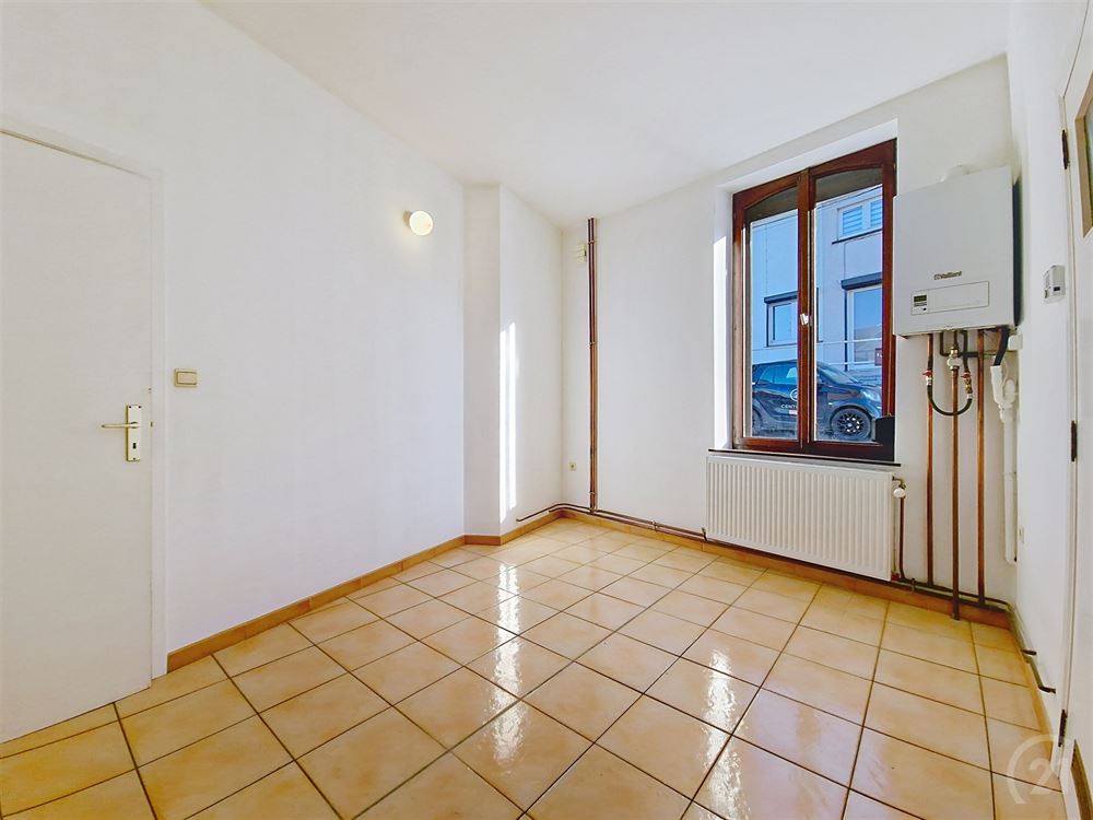 MAISON - 2 CHAMBRES - 2 SDB - GRENIER AMENAGEABLE