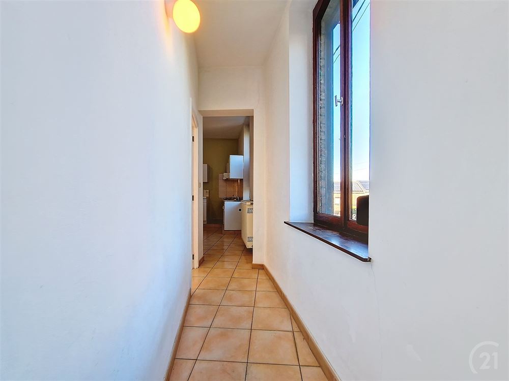 MAISON - 2 CHAMBRES - 2 SDB - GRENIER AMENAGEABLE