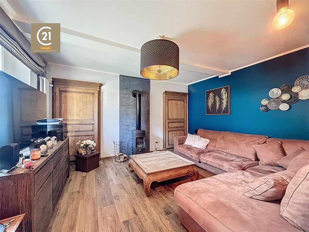 SUPERBE MAISON EN PIERRES DU PAYS + 166M² AMÉNAGEABLES