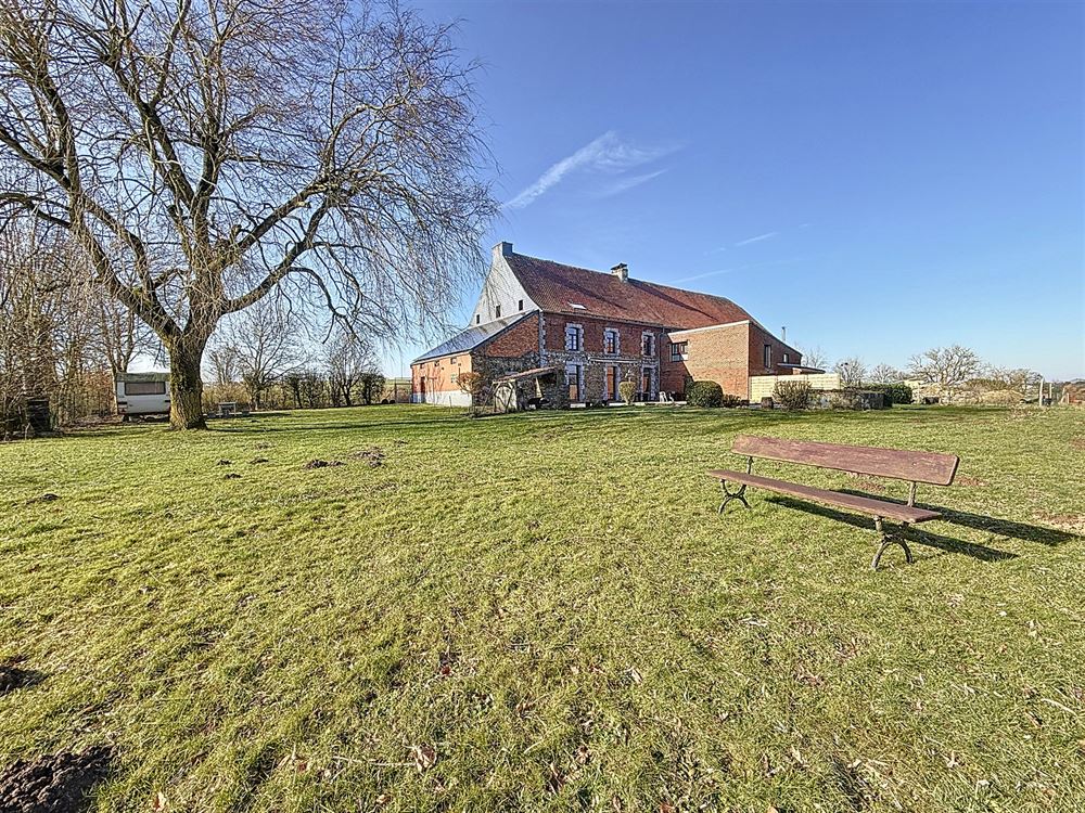 MAISON - 6 CHAMBRES - JARDIN